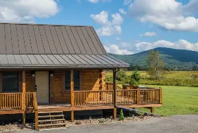 Photograph of Golden Anchor Cabins / Restaurant & Portside Pub, Dryfork