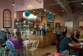 Photograph of Pink Mocha Cafe, Hartland