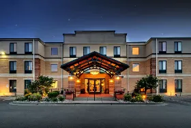 Photograph of Staybridge Suites Middleton/Madison-West, Middleton
