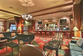 Photograph of Holiday Inn & Suites Madison West, Madison