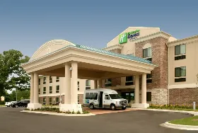 Photograph of Holiday Inn Express & Suites Madison-Verona, Verona