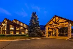 Photograph of Best Western Northwoods Lodge, Siren