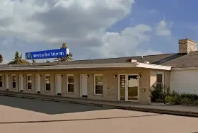 Photograph of Americas Best Value Inn, Madison