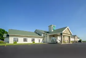Photograph of Quality Inn, Mineral Point