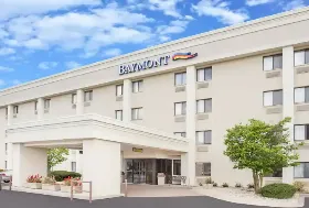 Photograph of Baymont by Wyndham, Janesville
