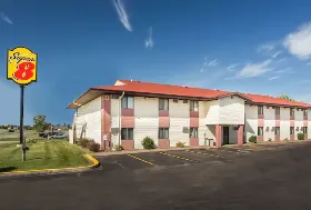 Photograph of Super 8, Eau Claire