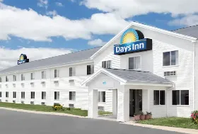 Photograph of Days Inn, Neenah
