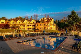 Photograph of Westwood Shores Waterfront Resort, Sturgeon Bay