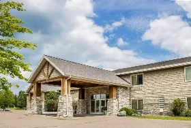 Photograph of Rodeway Inn, Tomahawk