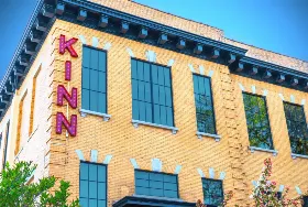 Photograph of Kinn Guesthouse, Milwaukee