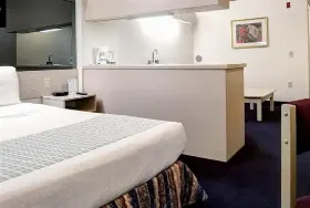 Photograph of Americas Best Value Inn, Racine