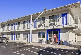 Photograph of Motel 6, Green Bay