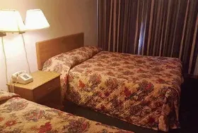 Photograph of Towne Edge Motel, Edgerton