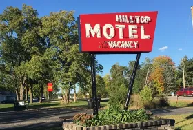 Photograph of Hilltop Motel, Montello