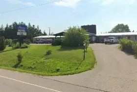 Photograph of Paris Motel, Union Grove