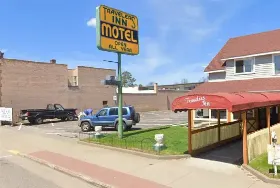 Photograph of Travelers' Inn Motel, Eagle River