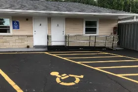 Photograph of Parkway Motel, Neenah