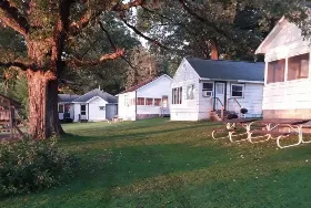 Photograph of Dalen's Resort, Birchwood