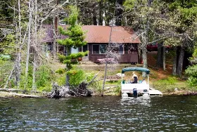 Photograph of Sisko's Pine Point Resort, Hayward