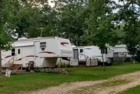 Photograph of Coon's Deep Lake Campground, Oxford