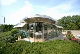 Photograph of Joni's Diner, Lake Geneva