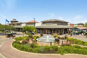 Photograph of Greenway Station, Middleton