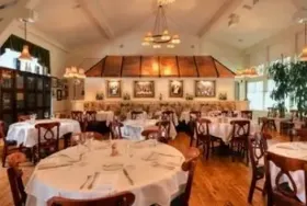 Photograph of Bartolotta's Lake Park Bistro, Milwaukee