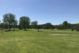 Photograph of Pinewood Golf Club & Restaurant, Menomonie