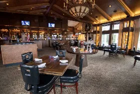 Photograph of Johnny Manhattan's, Hubertus
