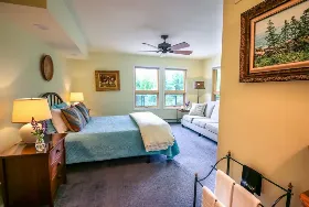 Photograph of Artesian House Bed & Breakfast, Bayfield