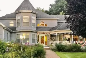Photograph of Cameo Rose Victorian Country Inn, Belleville