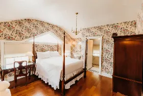 Photograph of The Rochester Inn, Sheboygan Falls