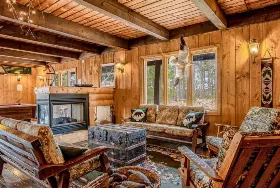 Photograph of Inn At Pinewood, Eagle River
