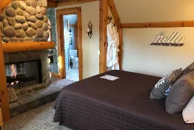 Photograph of Lazy Cloud Lodge, Fontana-on-geneva Lake
