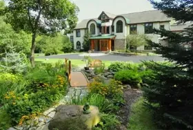 Photograph of Inn at Wawanissee Point, Baraboo