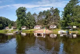 Photograph of Deer Lake Resort, Phillips
