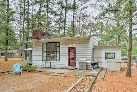 Photograph of Buckhorn Lake Cabin, Merrillan