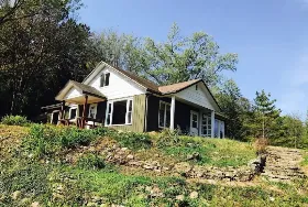 Photograph of Dalewood Retreat, Richland Center