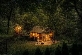 Photograph of Candlewood Cabins, Richland Center