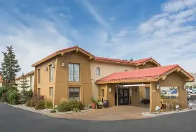 Photograph of Baymont Inn & Suites,