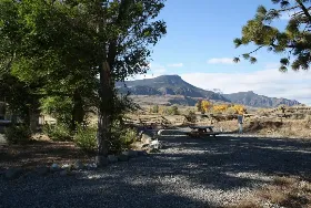Photograph of Historic Wapiti Lodge, Wapiti