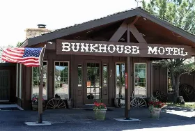Photograph of Bunkhouse Motel, Guernsey