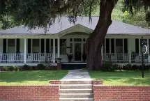 Photograph of Nine O' Seven Bed & Breakfast, Walterboro