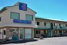 Photograph of Motel 6,