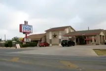 Photograph of Hunter House Inn And Suites, Ingram