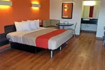 Photograph of Motel 6, Texarkana