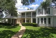 Photograph of B & B @ the Exotic Zoo Resort, Johnson City