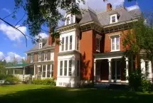Photograph of Parker House Inn And Restaurant, Quechee
