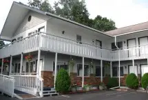 Photograph of Harbor's Edge Motel, Bayfield