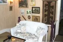 Photograph of Antiques With Inn, New London